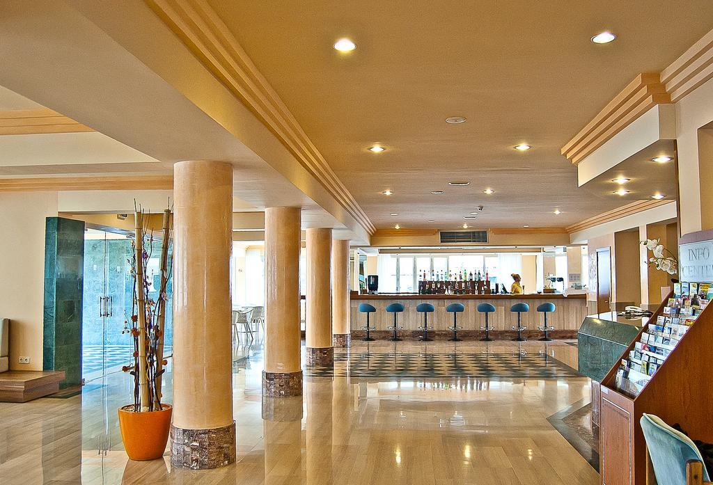 Bq Sarah -Adults Only Hotel กันปิกาฟอร์ต ภายนอก รูปภาพ
