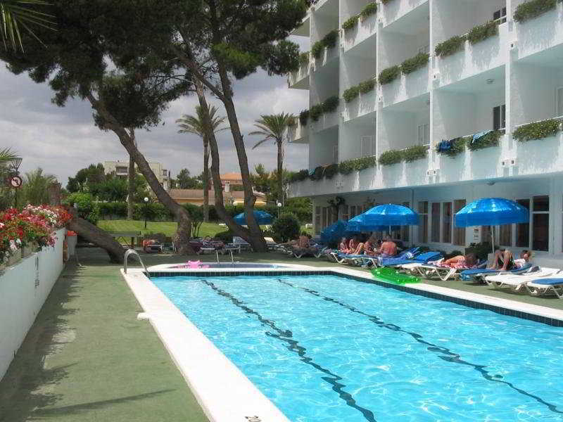 Bq Sarah -Adults Only Hotel กันปิกาฟอร์ต ภายนอก รูปภาพ